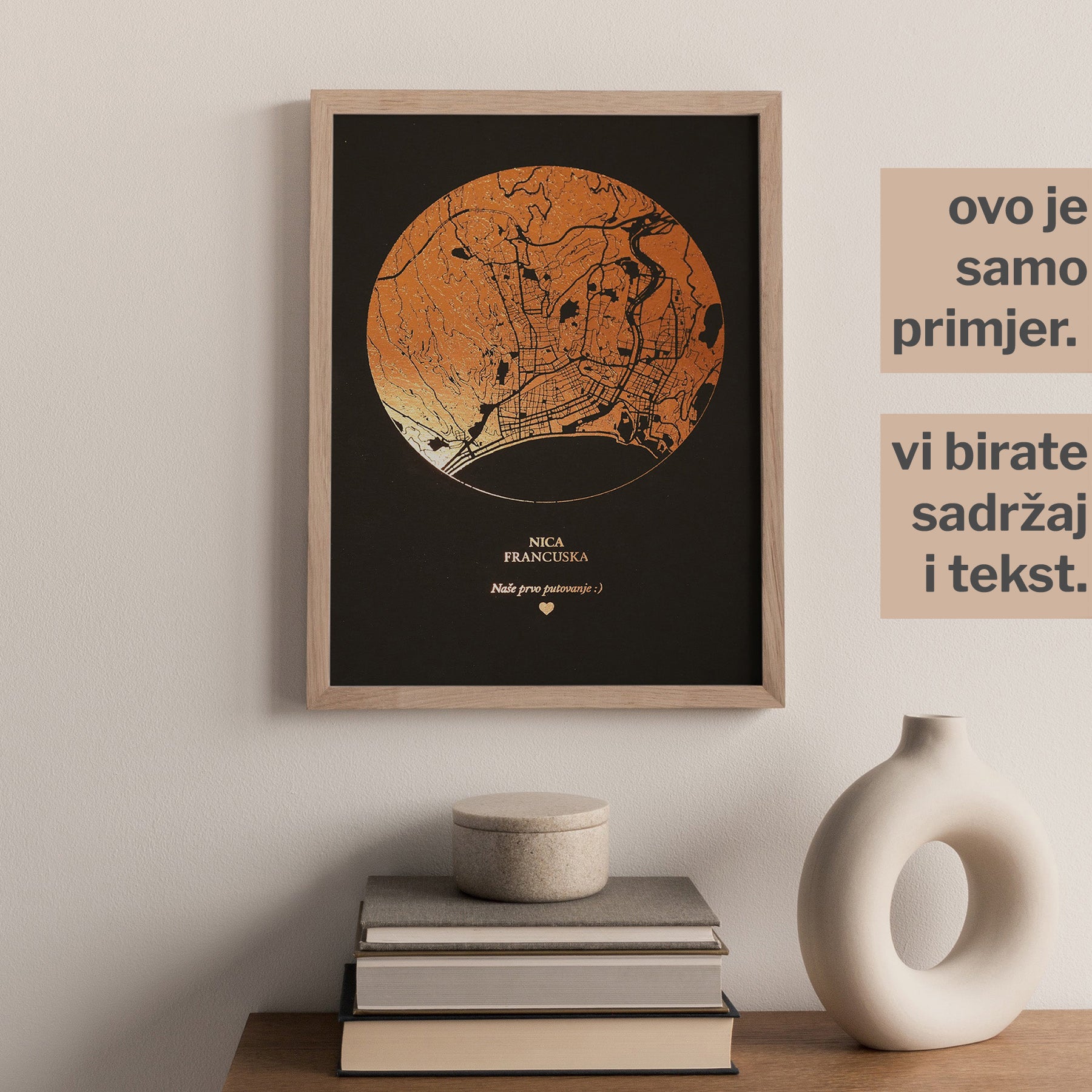 karta u obliku kruga s metalnom folijom