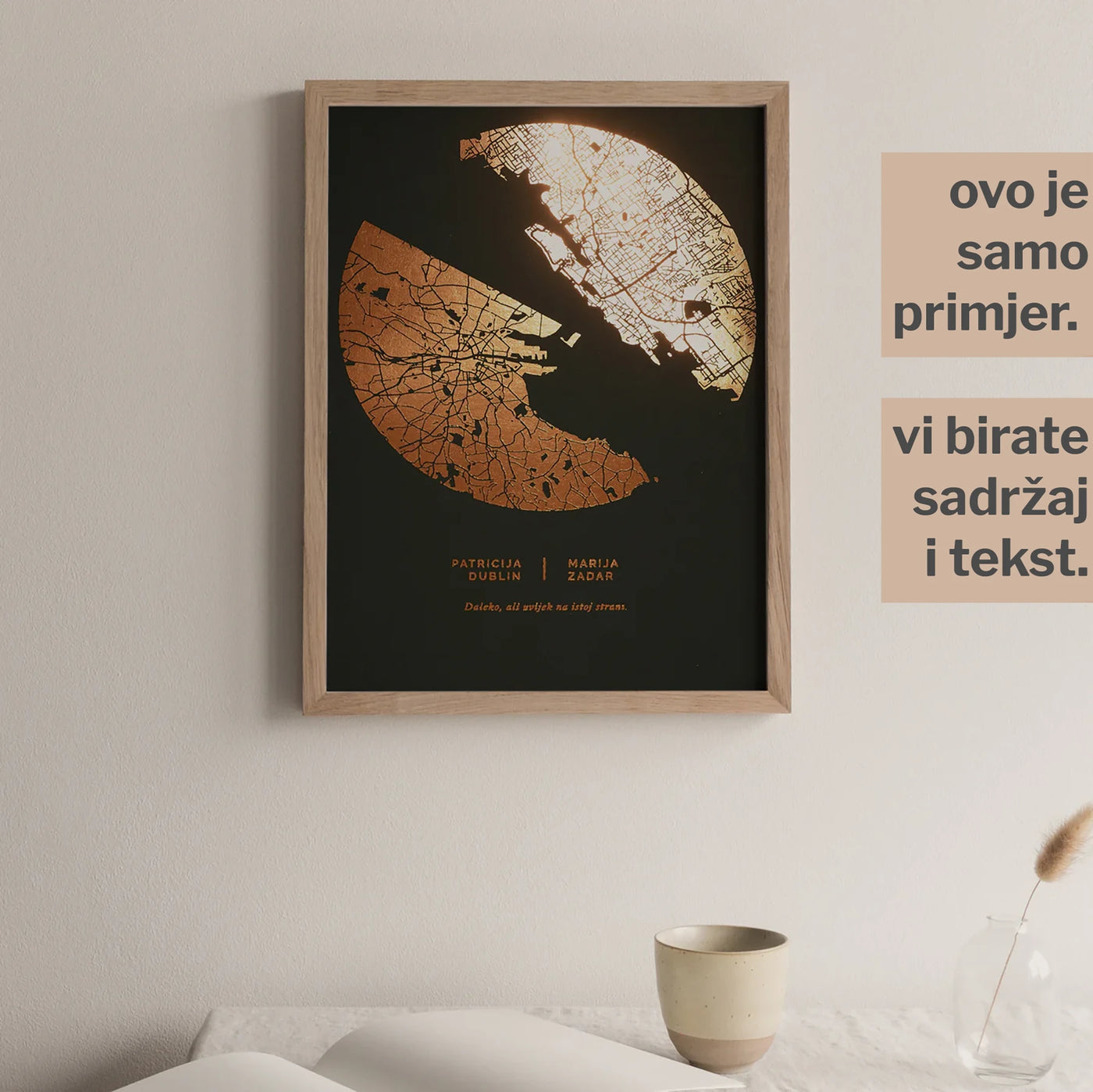 karta u obliku kruga podijeljena na pola s metalnom folijom