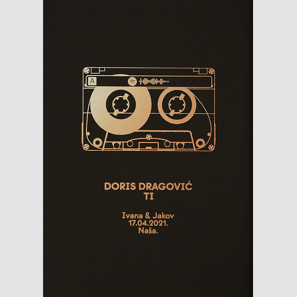 personalizirana pjesma u obliku kazete s metalnom folijom