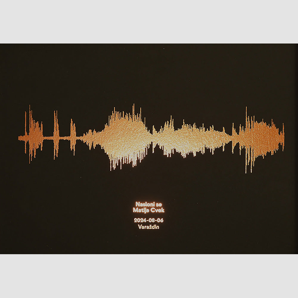 zvučni val omiljene pjesme s metalnom folijom