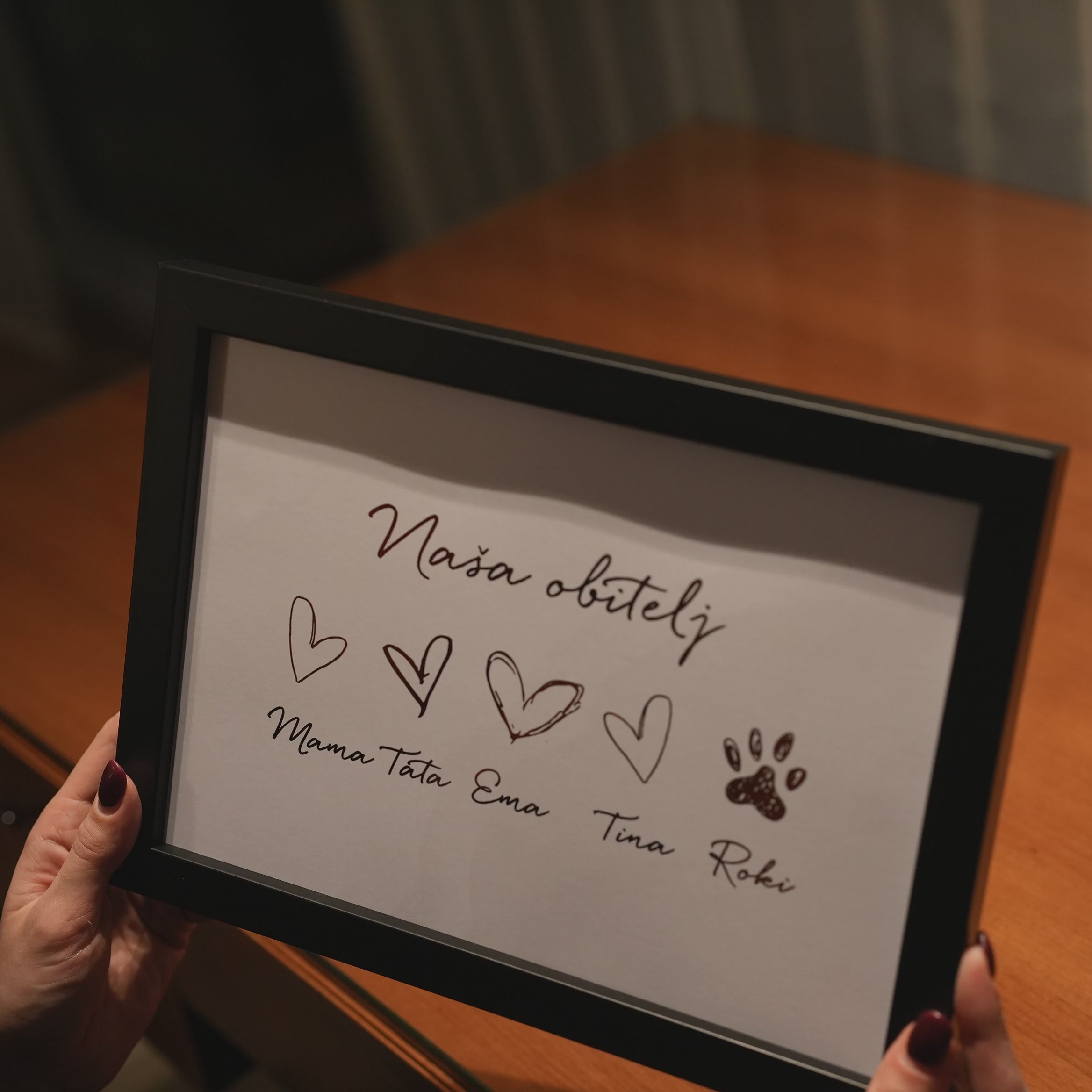 naša obitelj s članovima personalizirani print s metalnom folijom