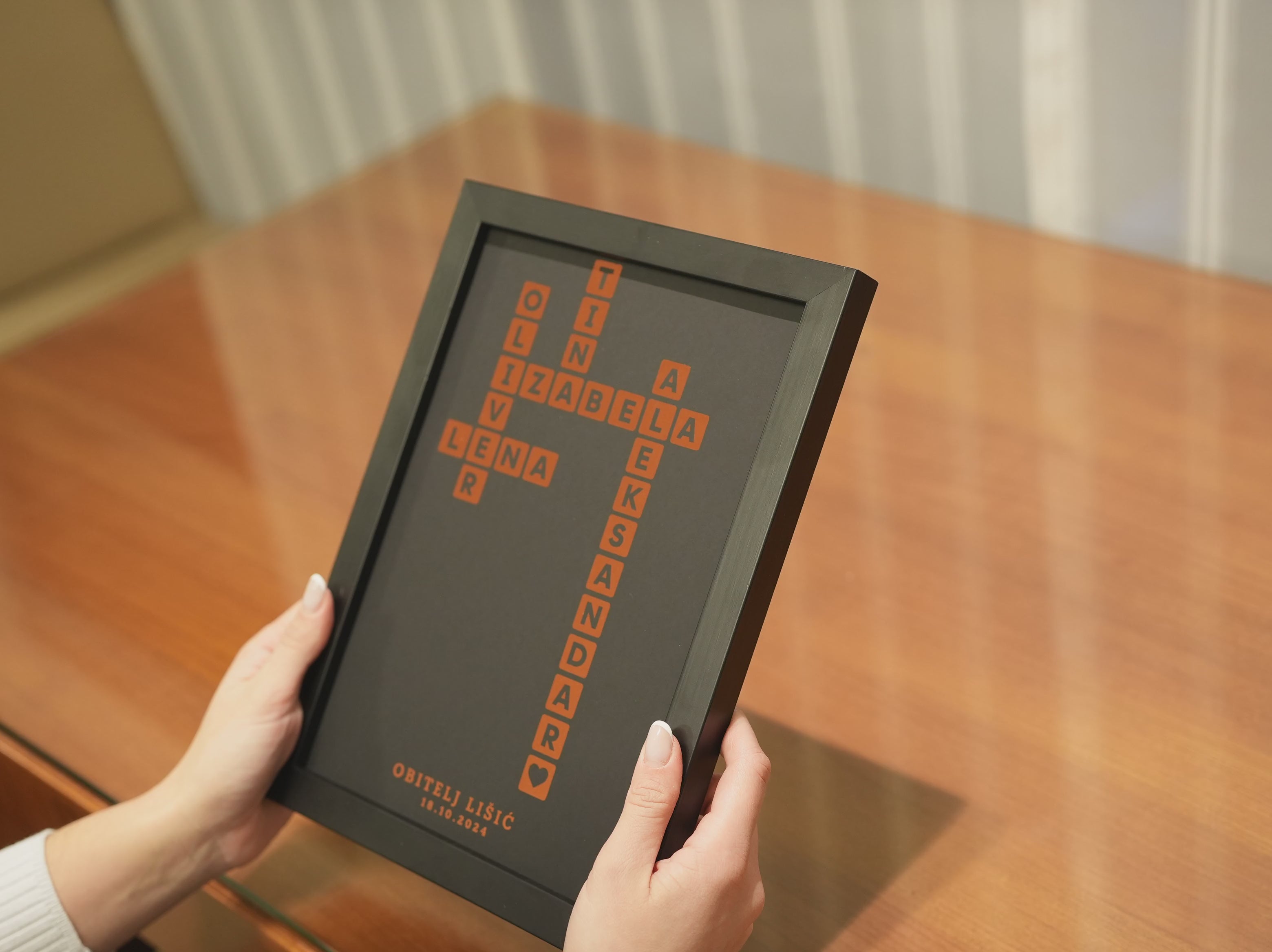 personalizirani print križaljke s imena s metalnom folijom