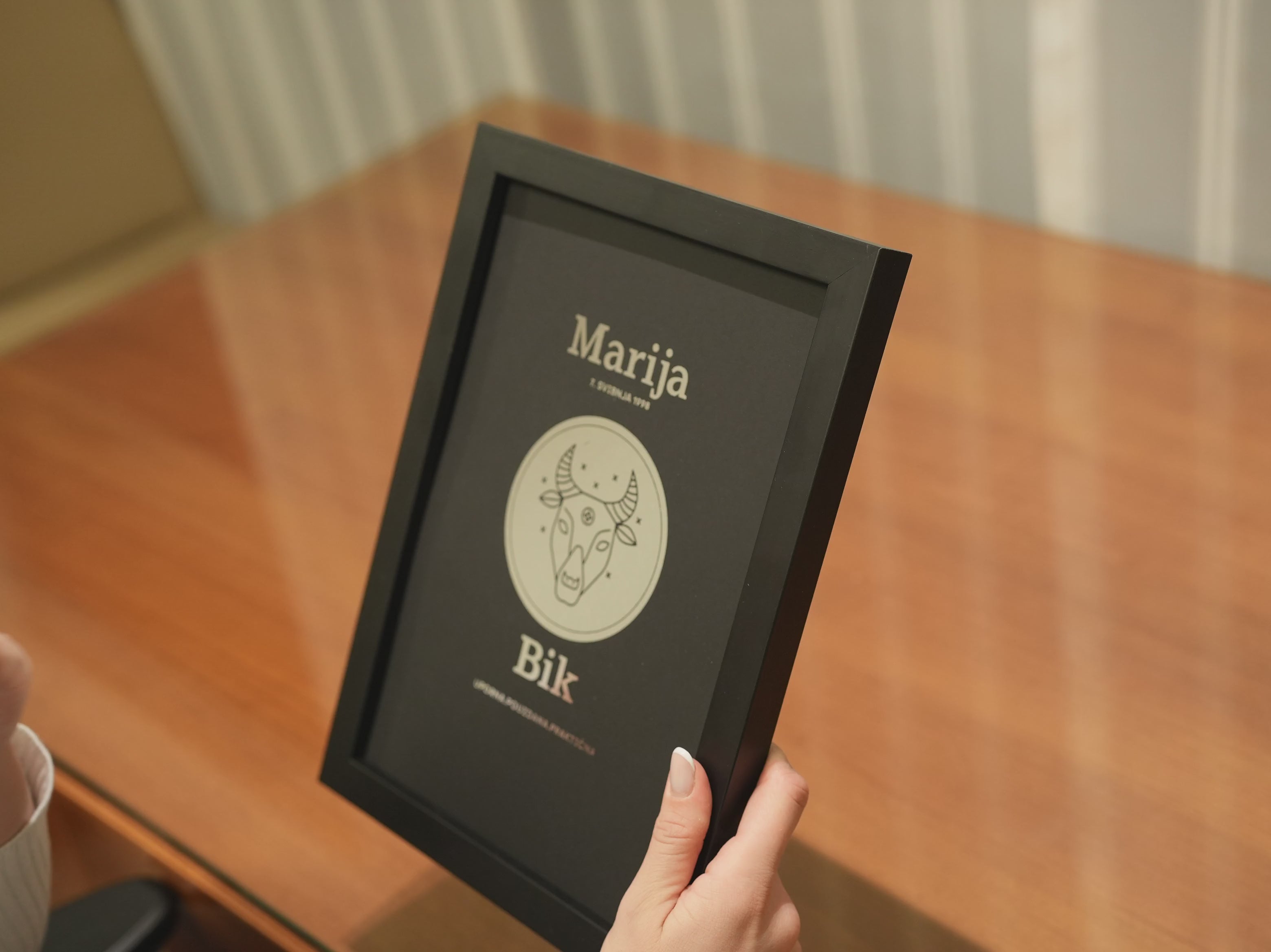 bik personalizirani znak s metalnom folijom