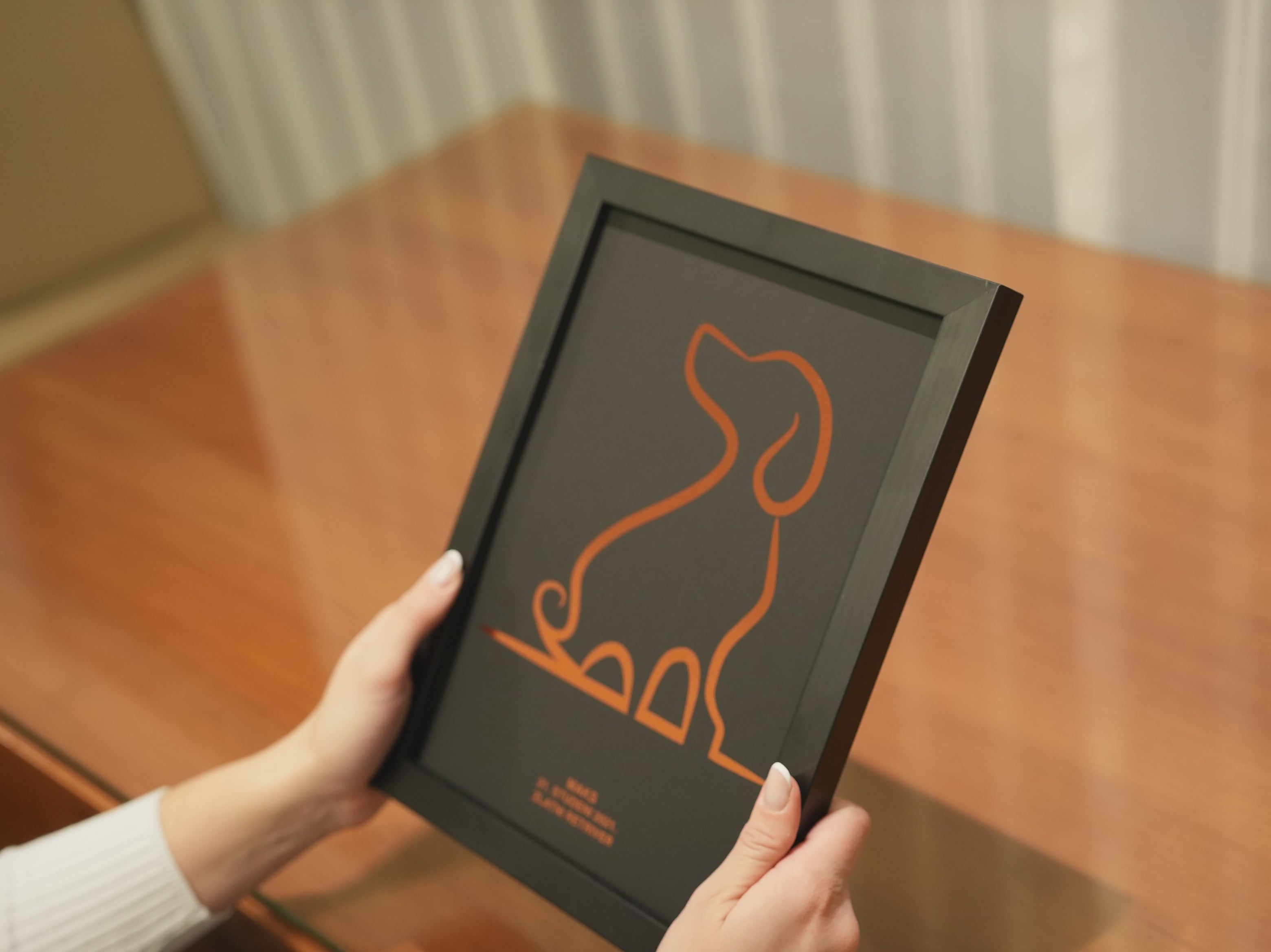 obris psa personalizirani print s metalnom folijom